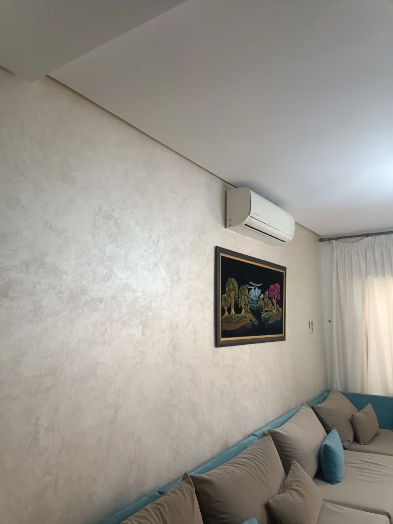 صباغة خيال بألوان متداخلة في مراكش تصميم عصري للجدران
